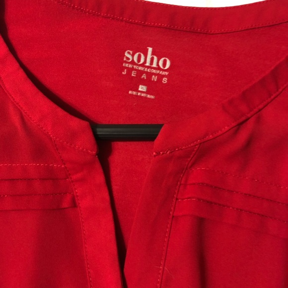 Red blouse - Picture 2 of 3